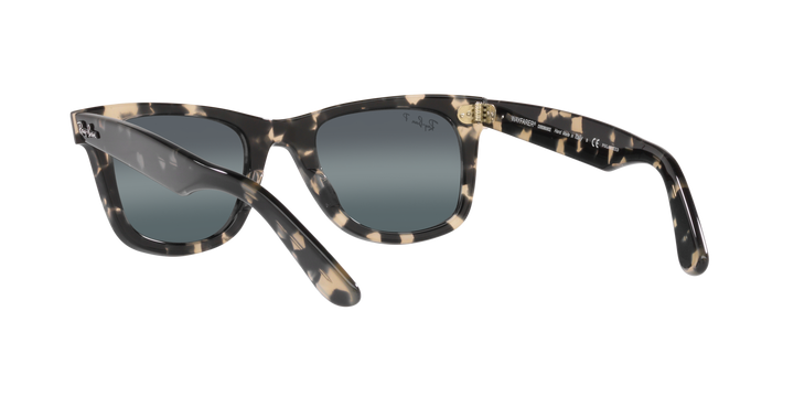Ray-Ban WAYFARER – UNISEX