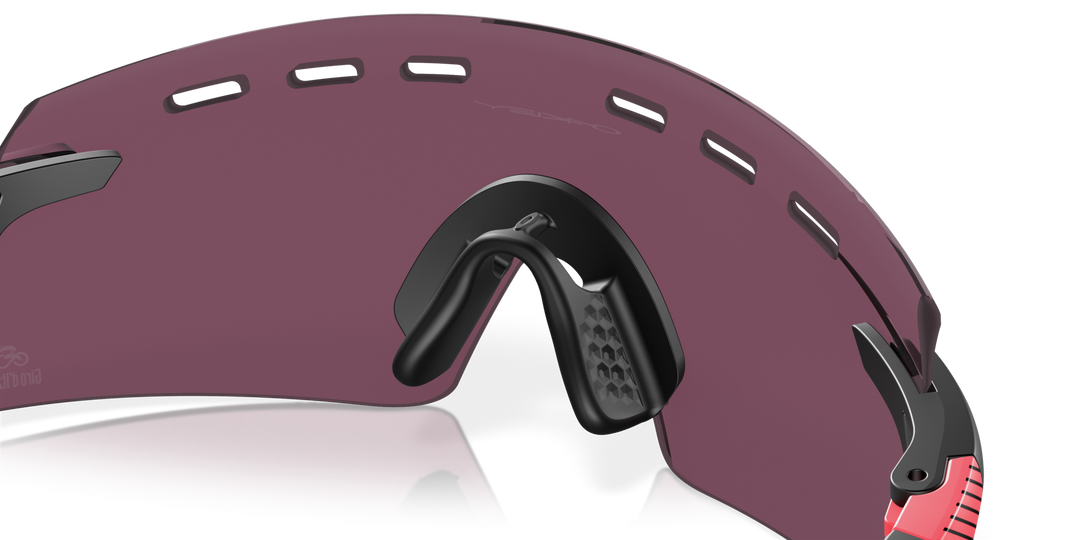 OAKLEY ENCODER STRIKE VENTED